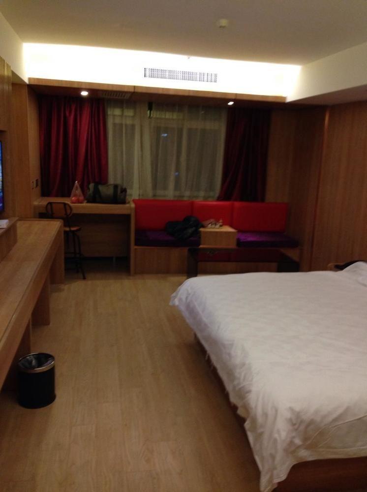 Mango Hotel Xi'An Xiaoyanta Xian Bagian luar foto